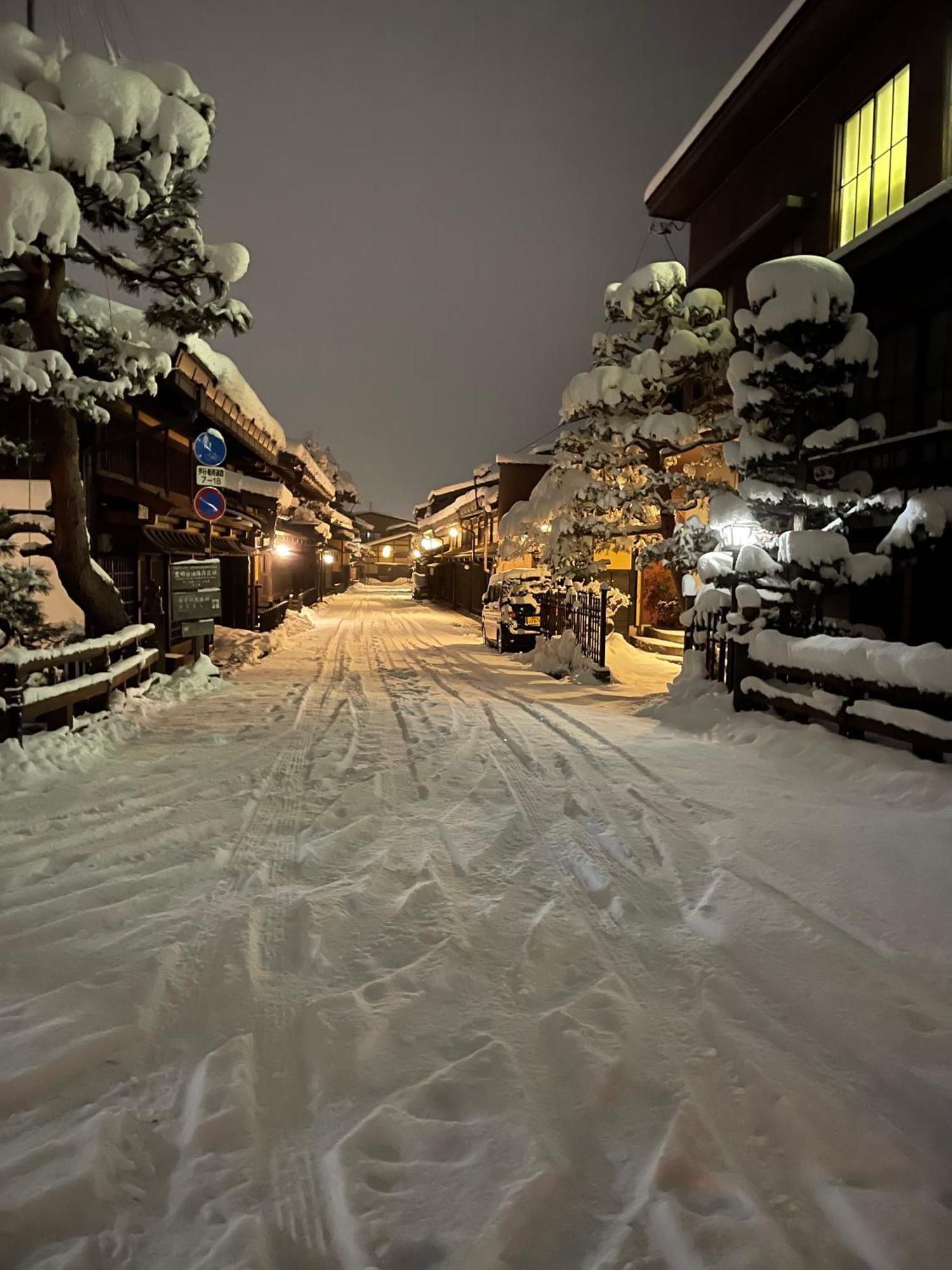 Rickshaw Inn Takayama  Exterior photo